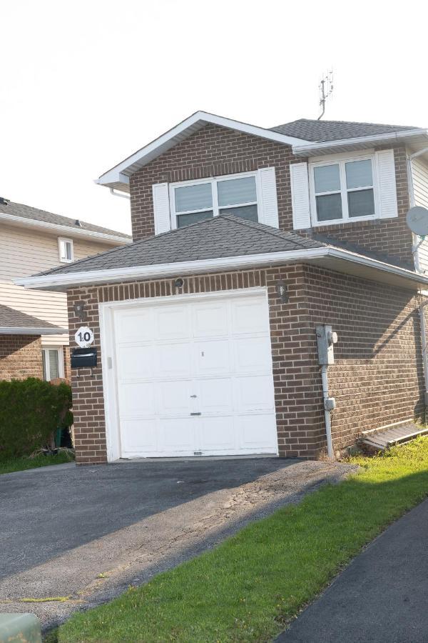 Nathan'S Place Brampton Exterior foto